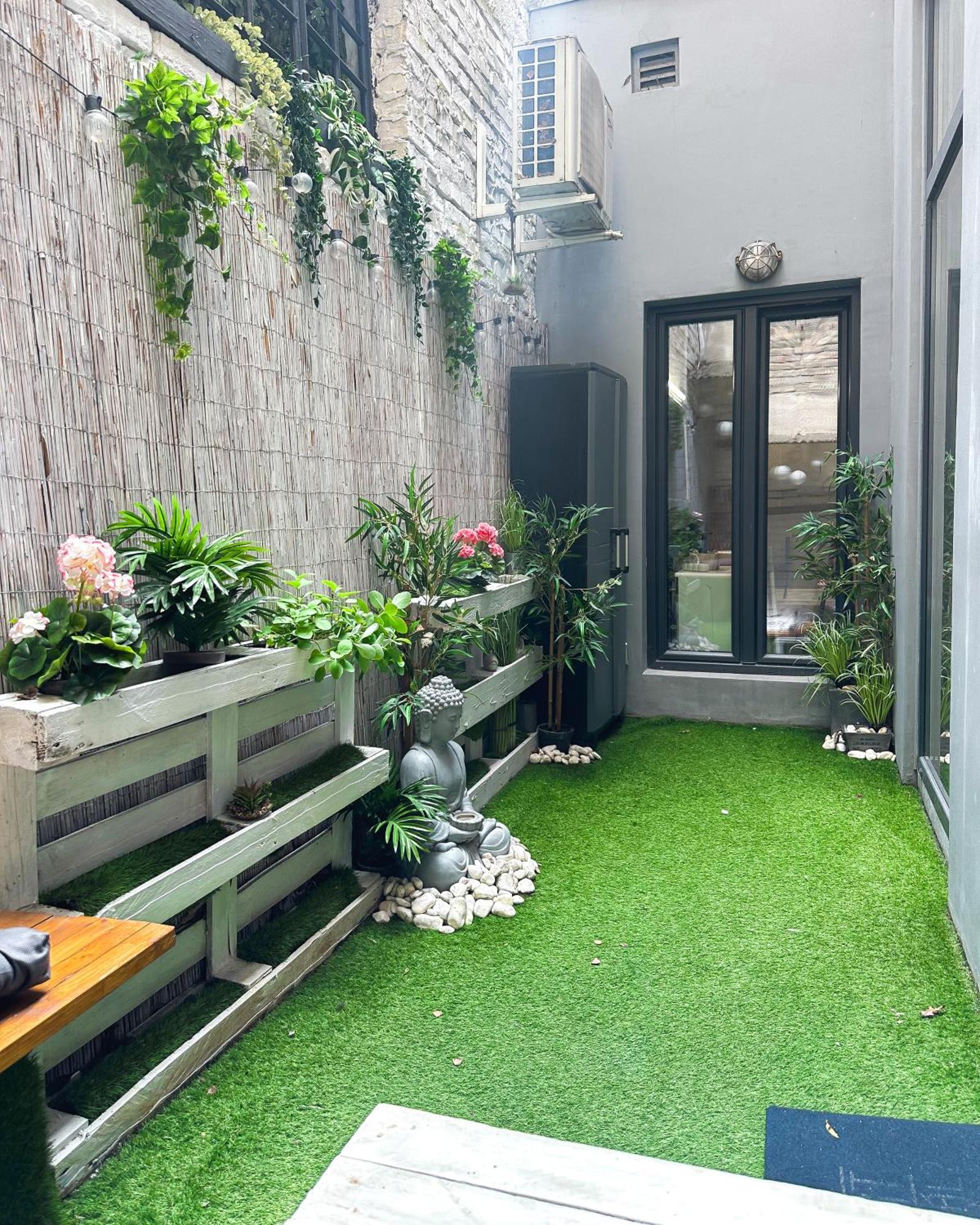 Urban Studio With Private Garden Near Andrassy Budapest Eksteriør bilde