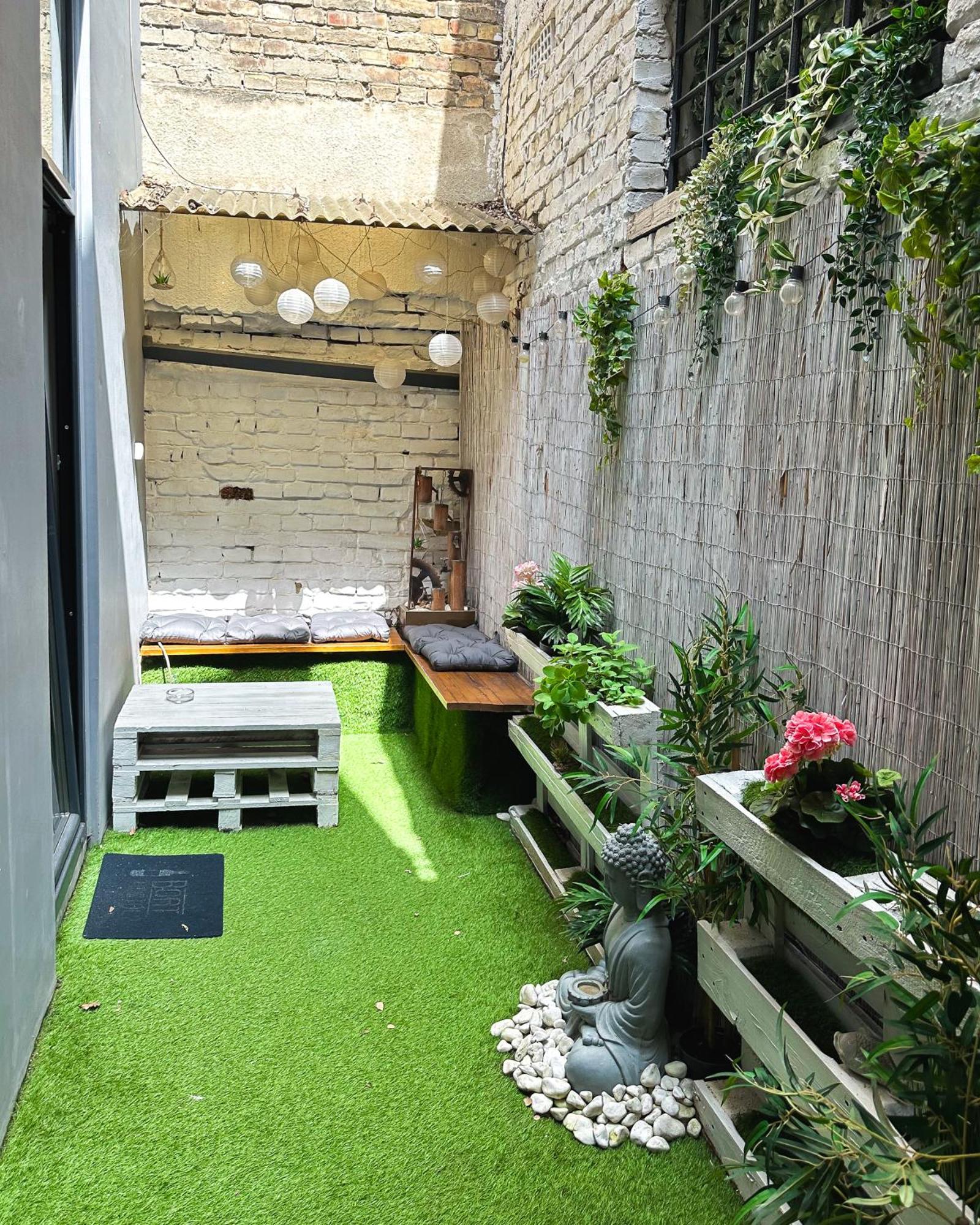 Urban Studio With Private Garden Near Andrassy Budapest Eksteriør bilde